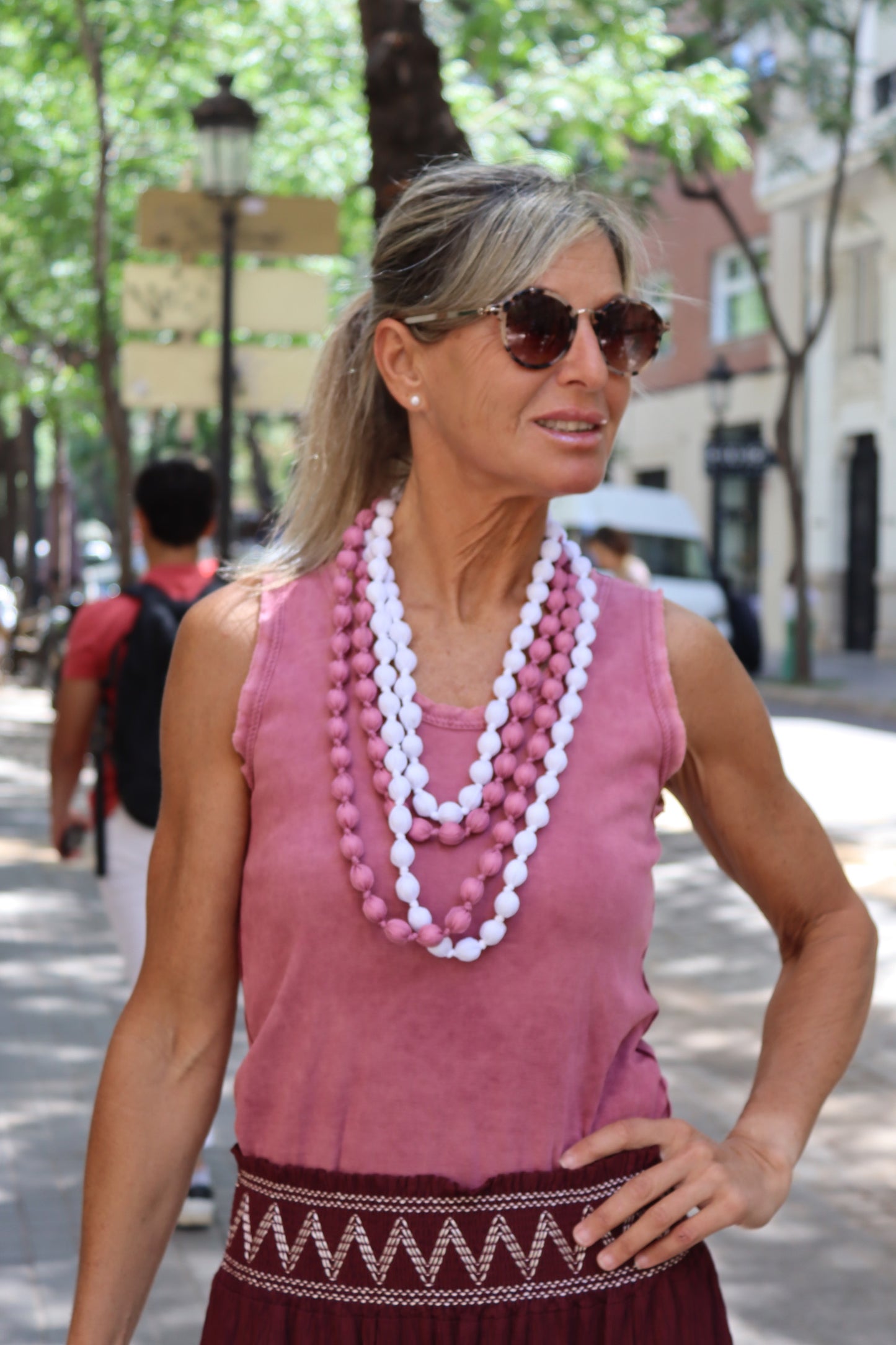 CAMISETA BASICA TIRANTES ROSA