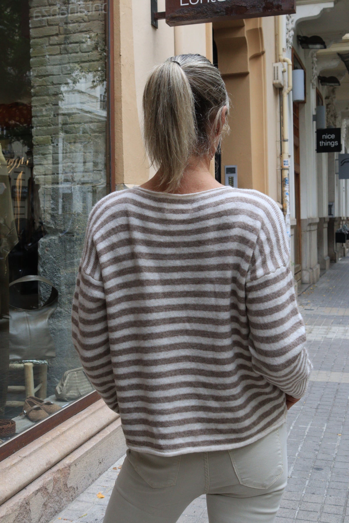 CHAQUETA RAYAS BEIGE