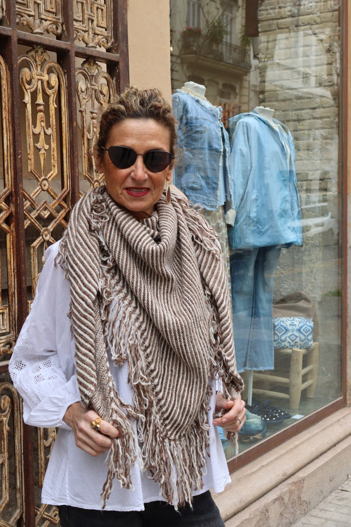 CHAL FLECOS MULTI MARRÓN