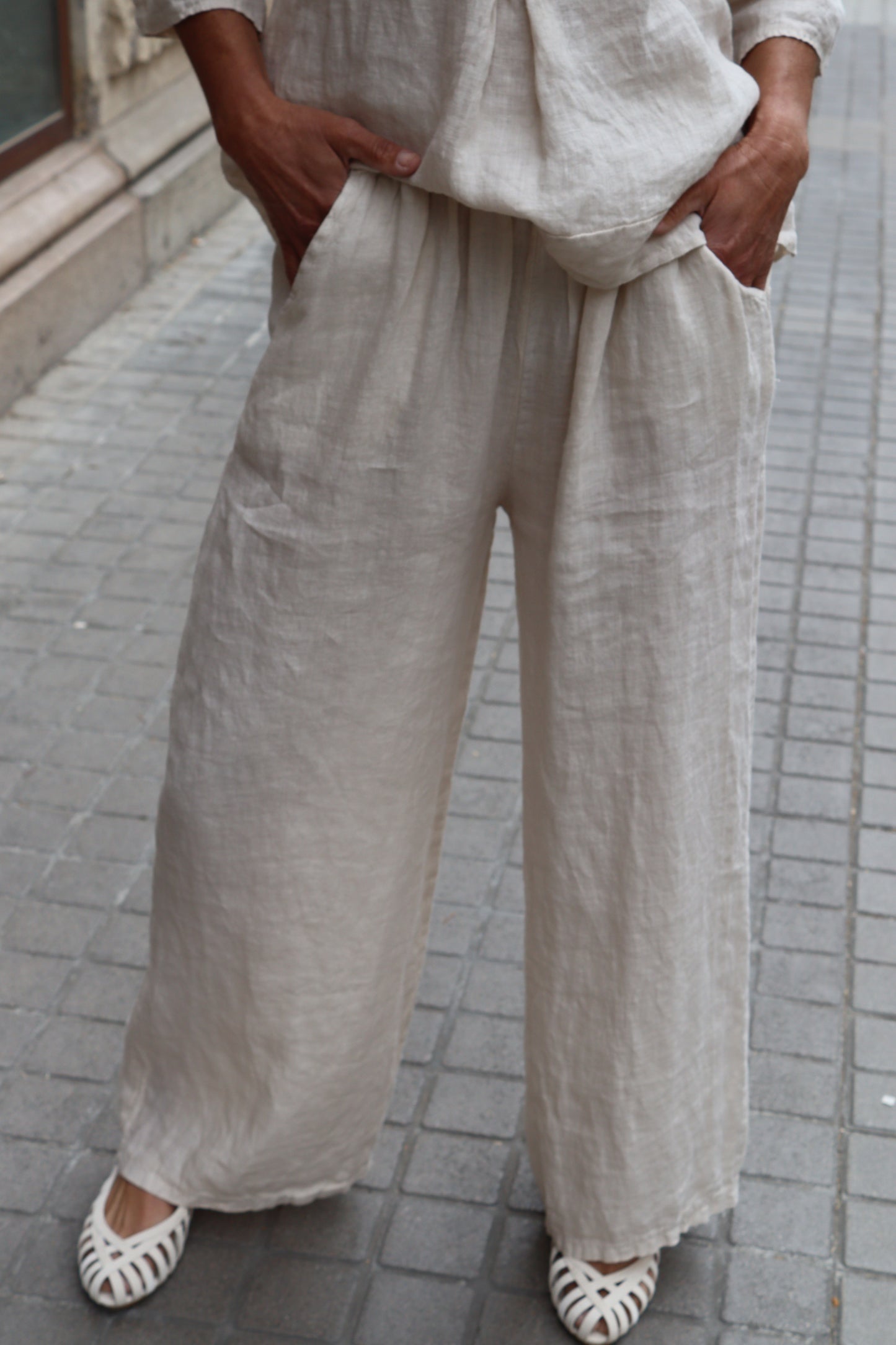 PANTALÓN LINO BEIGE