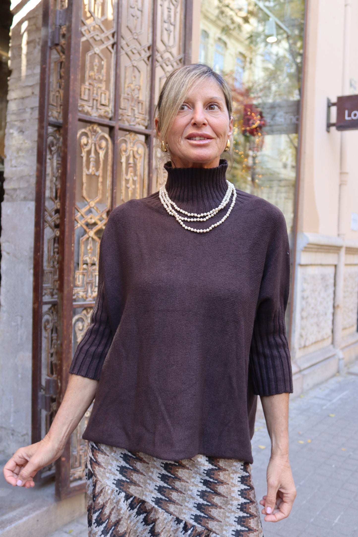 JERSEY ÁNGELA MARRÓN