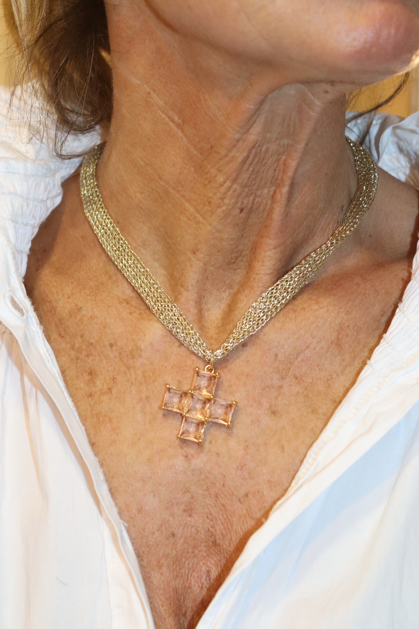 GARGANTILLA CARLOTA ROSA