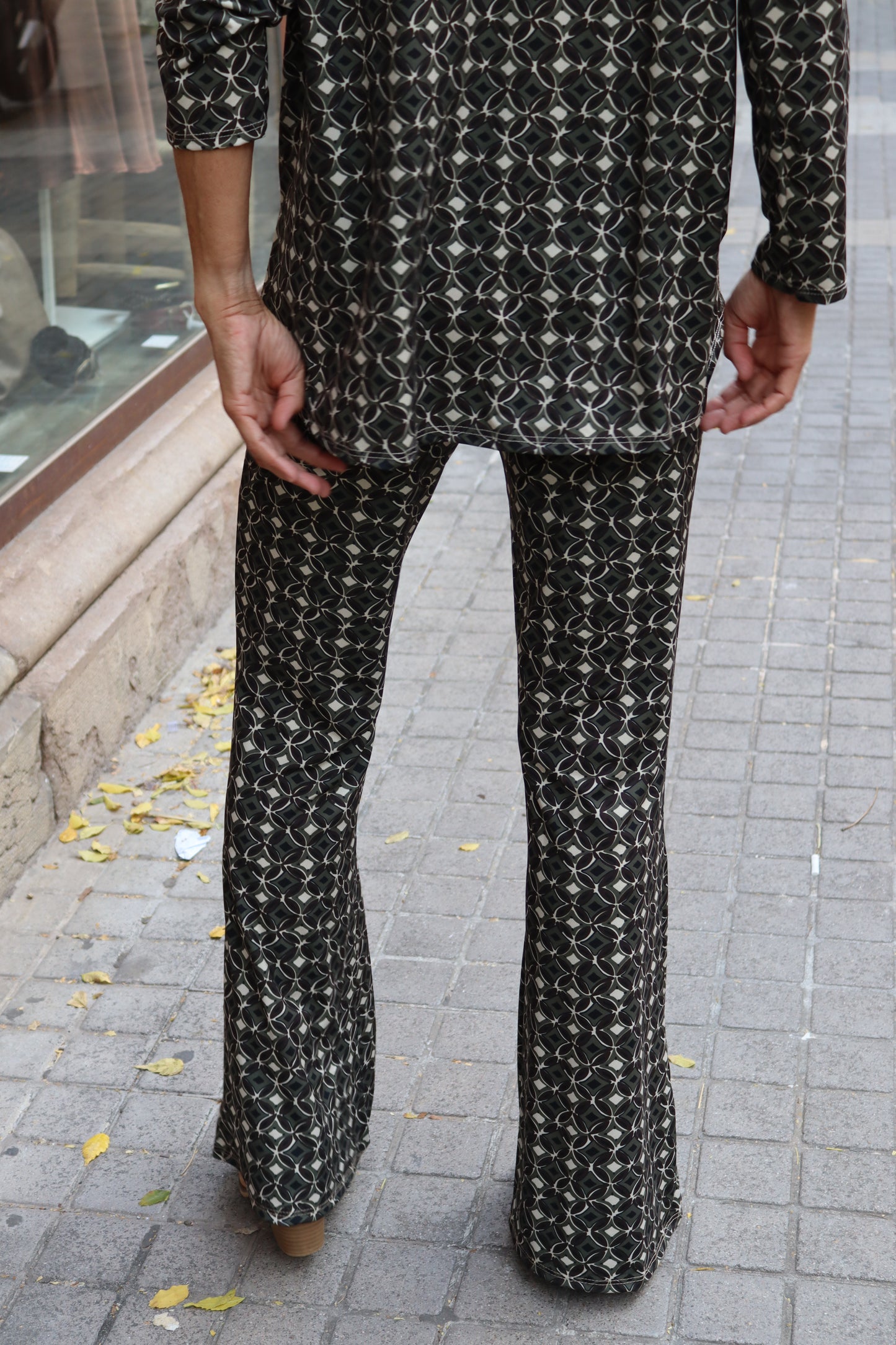 PANTALÓN CAMPANA ELENA VERDE