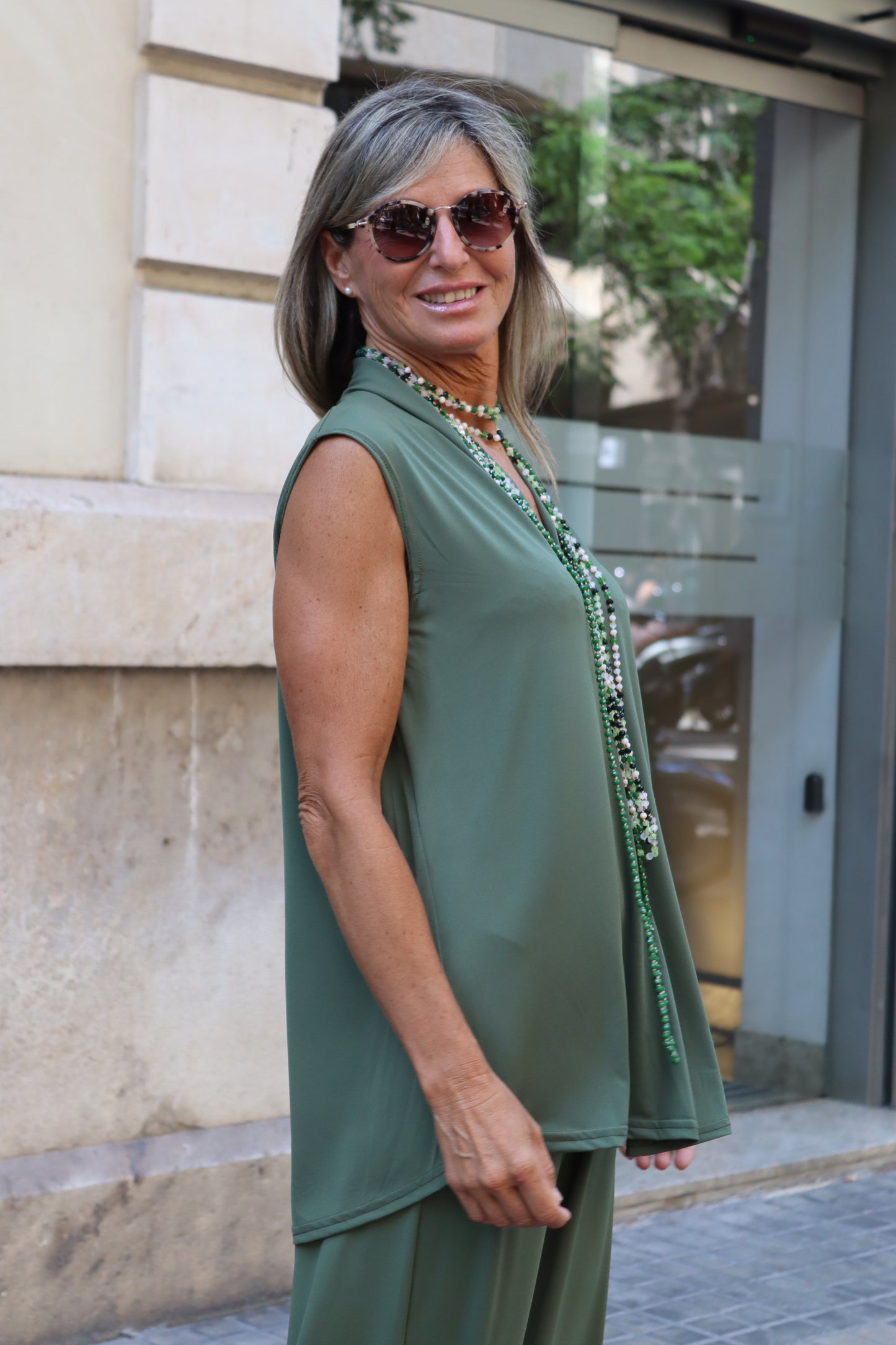 TOP LISO VERDE