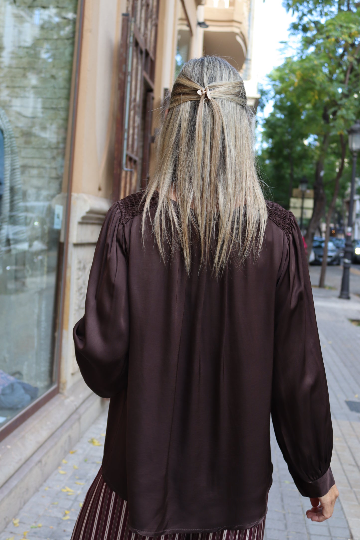 CAMISA LEO CHOCOLATE