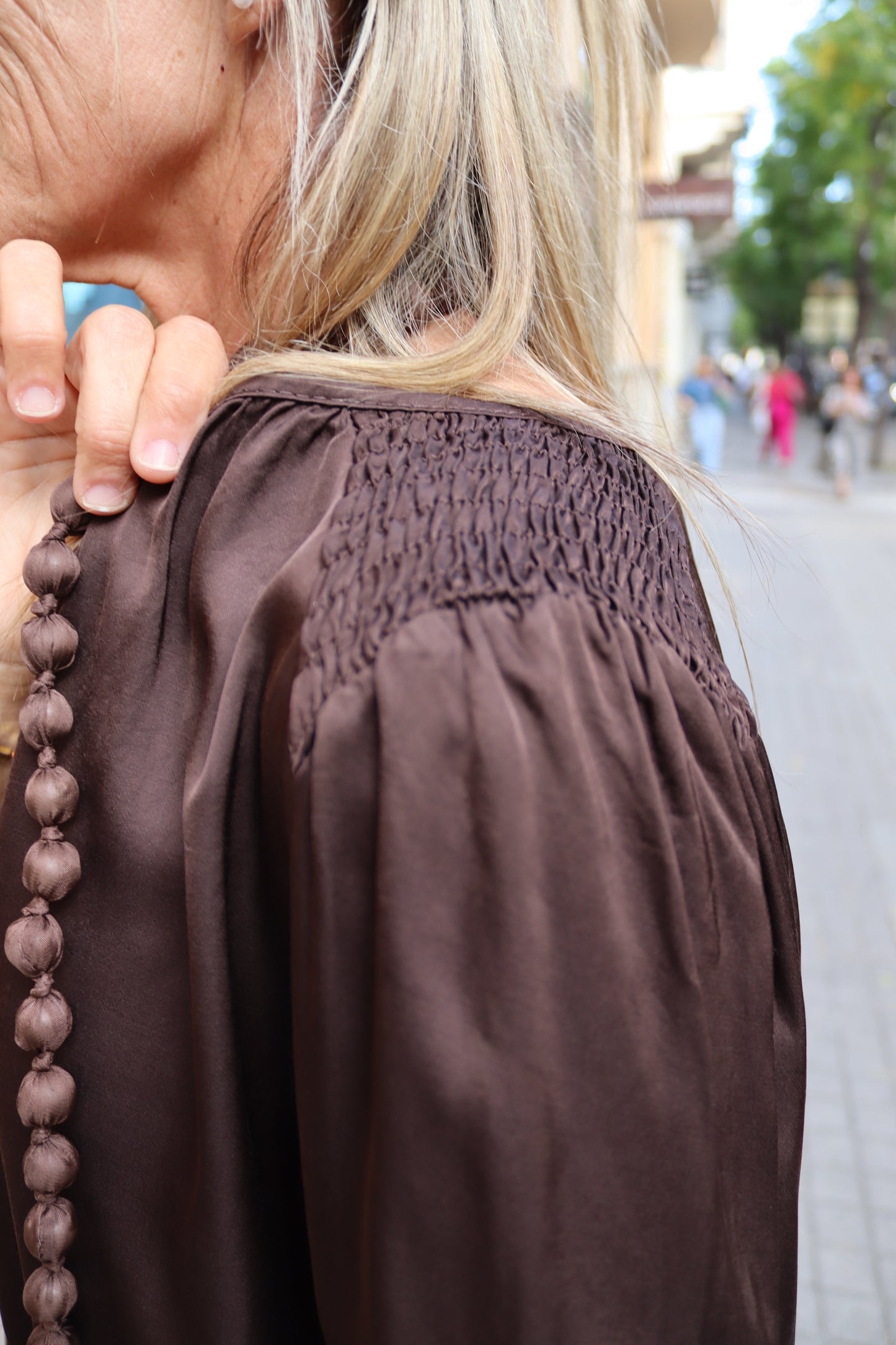 CAMISA LEO CHOCOLATE