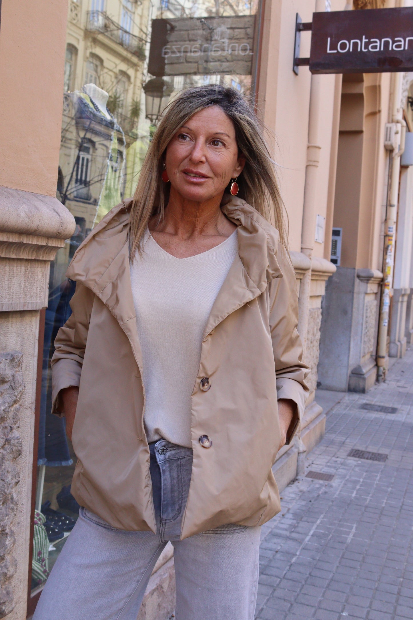 GABARDINA CORTA MERY CAMEL