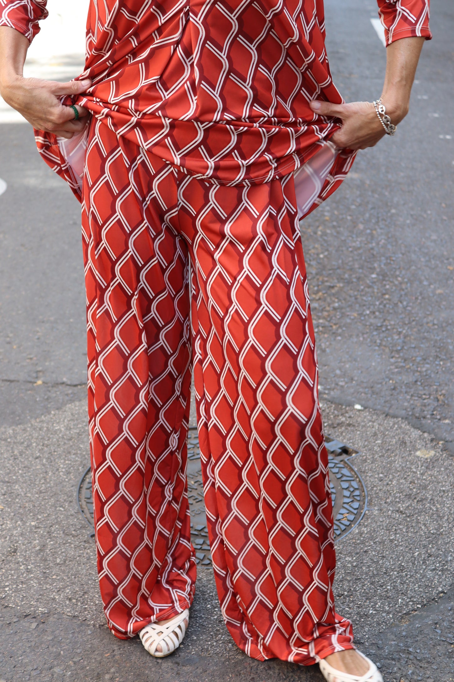 PANTALÓN RECTO CAPRI CORAL