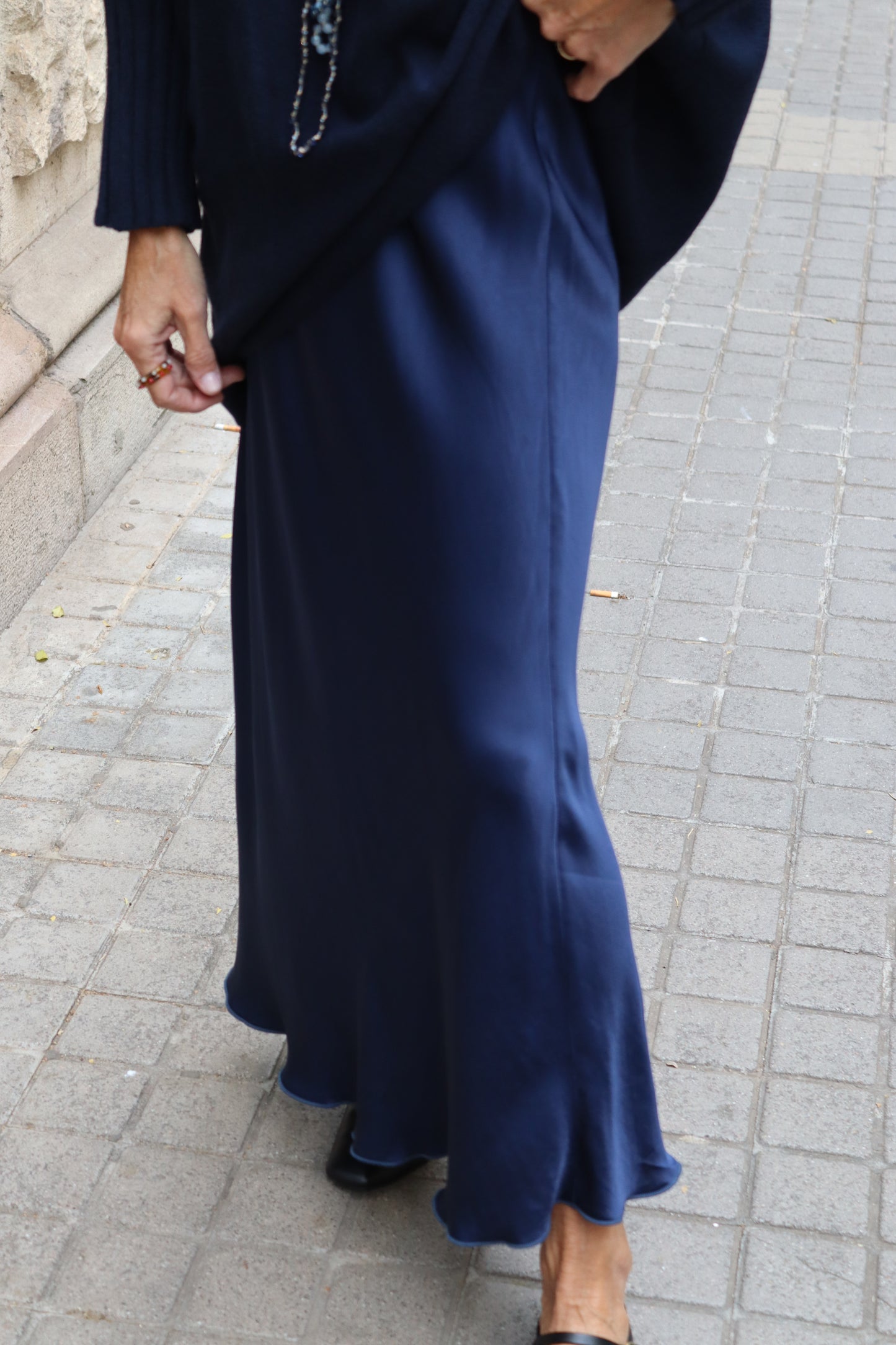 FALDA RASO AZUL MARINO