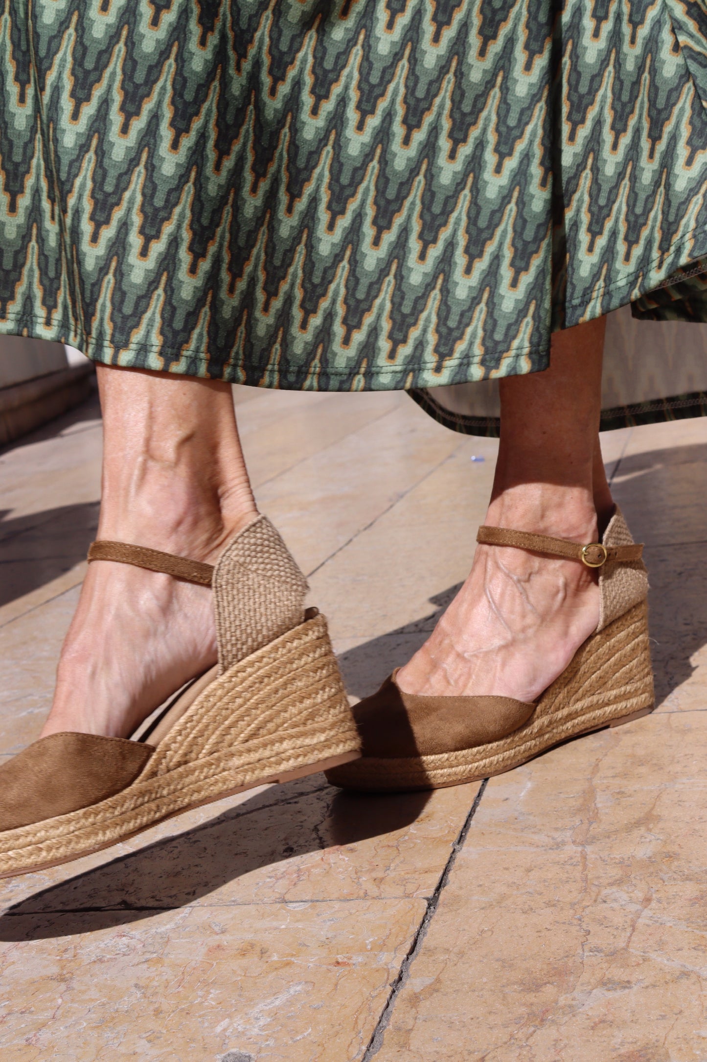 ALPARGATA CUÑA DALIA CAMEL