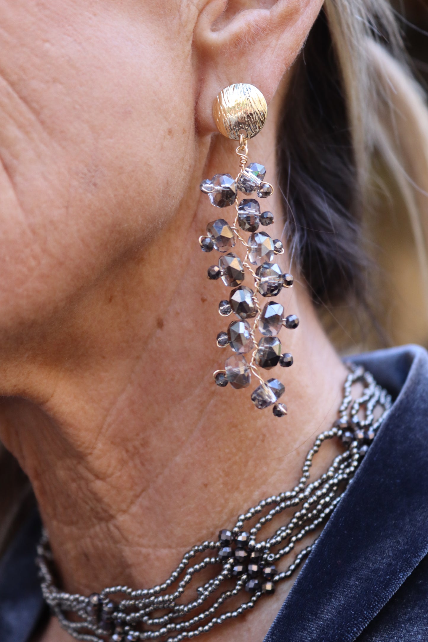 PENDIENTES CASCADA GRISACEO