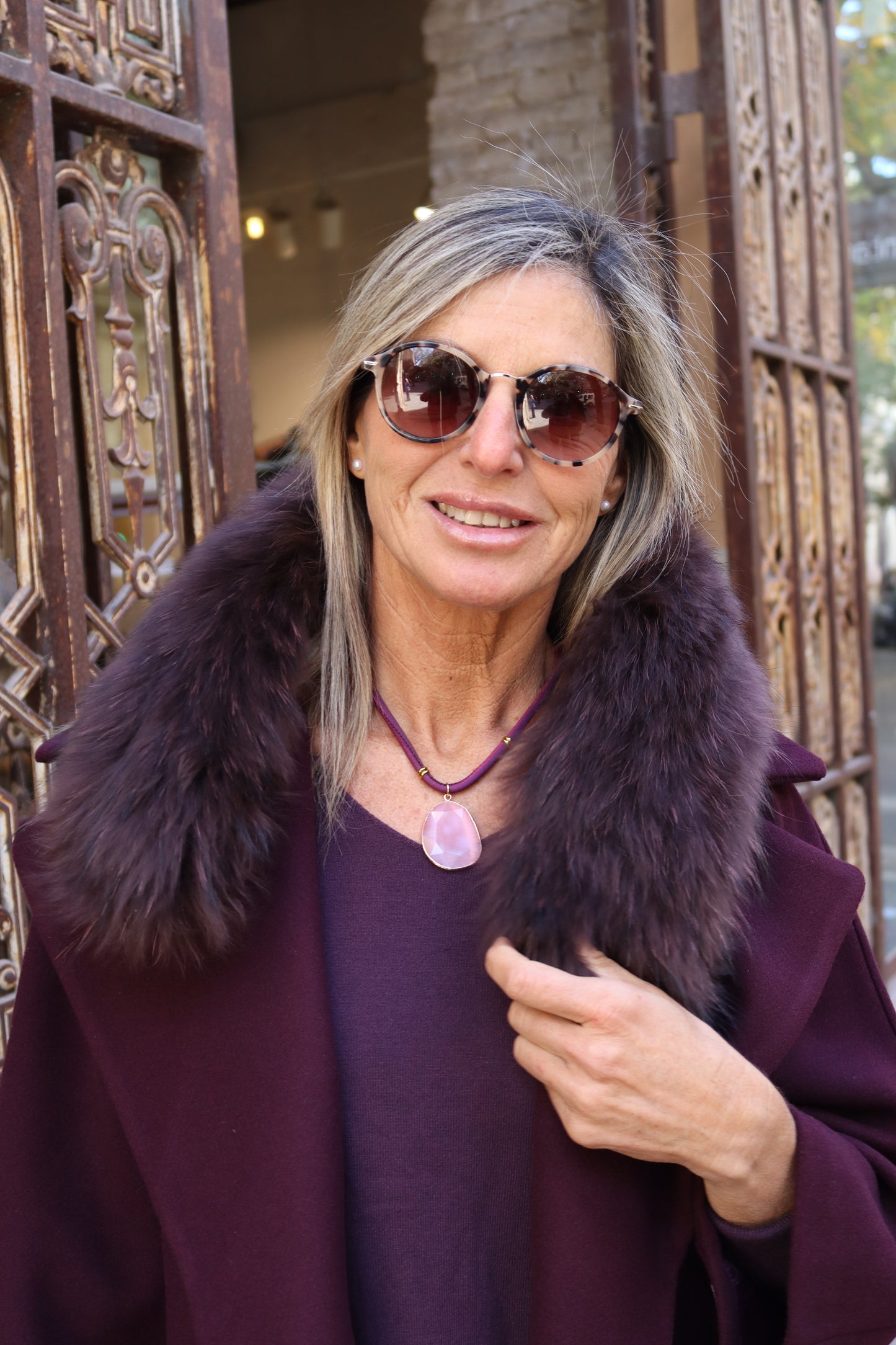 CUELLO FLECOS BERENJENA