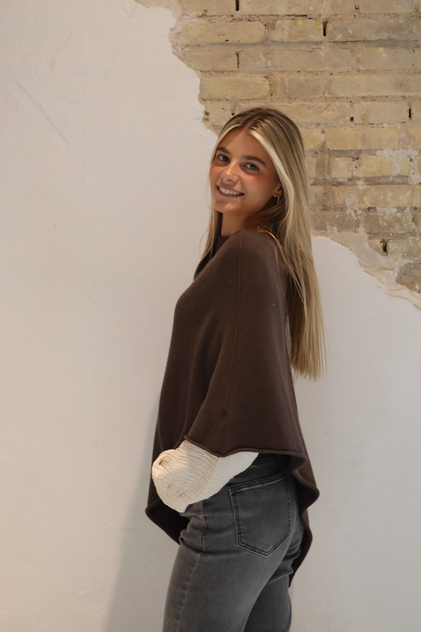 PONCHO LETI CHOCOLATE