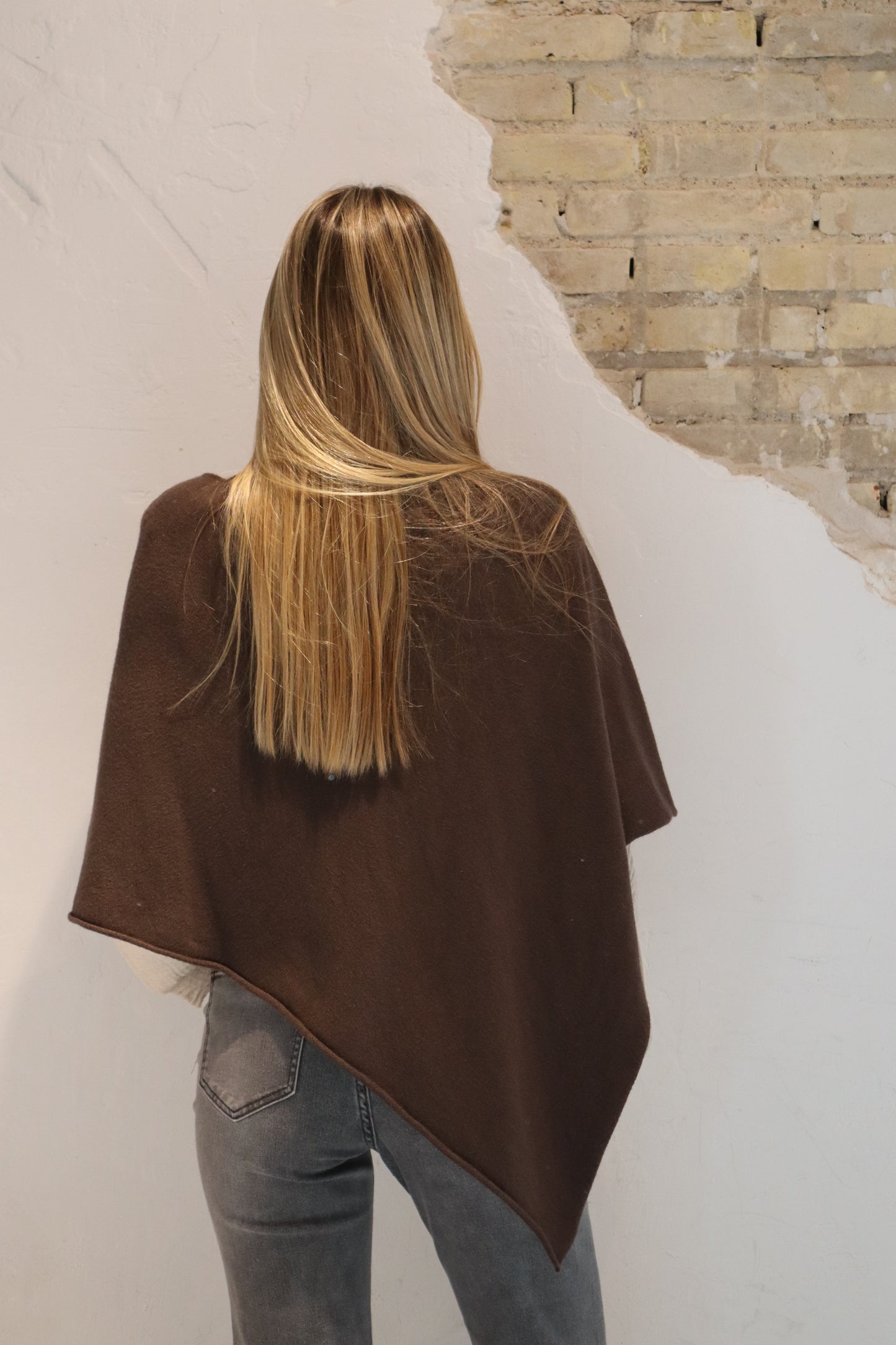 PONCHO LETI CHOCOLATE