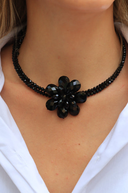 GARGANTILLA FLOR NEGRO