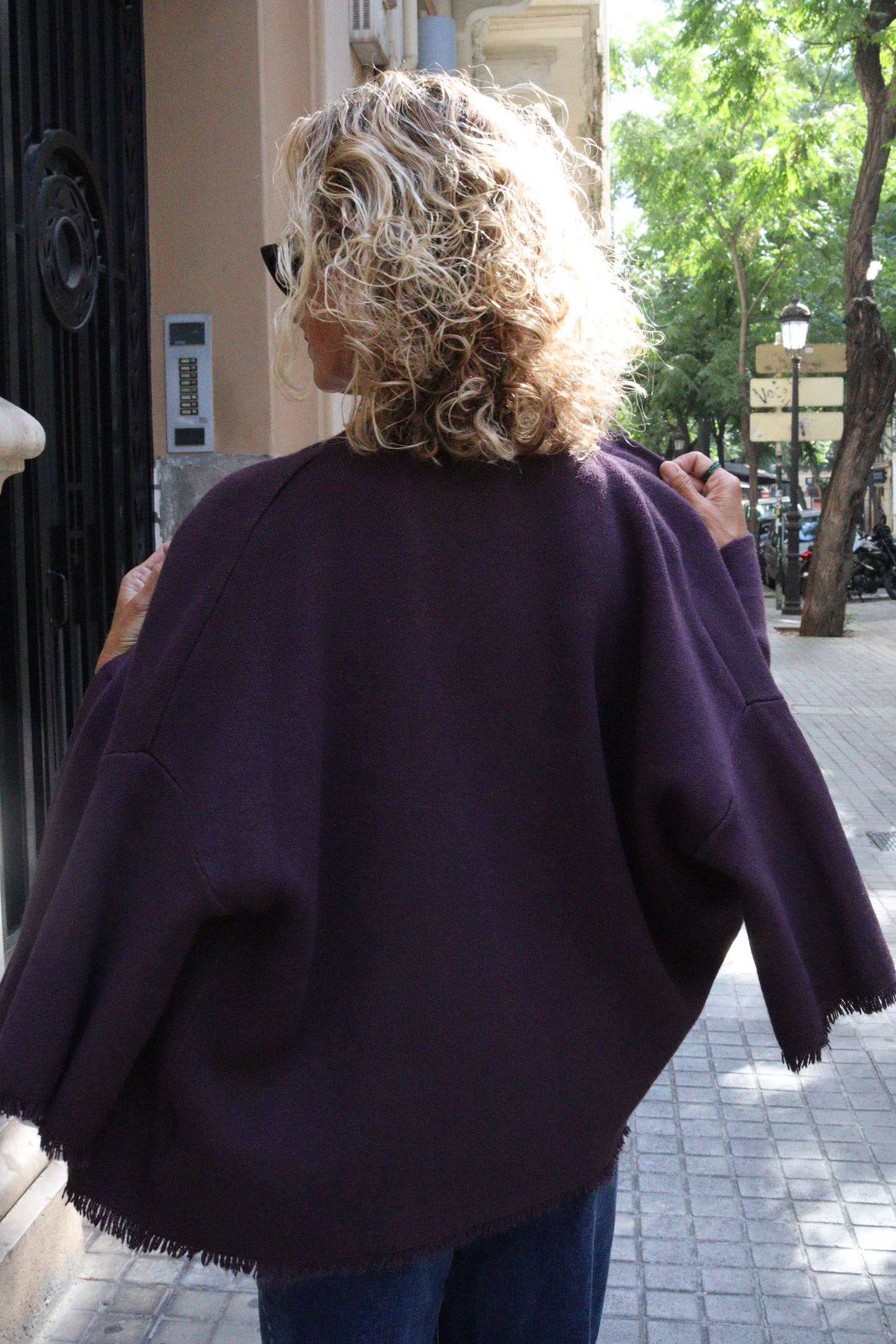 CHAQUETA VICTORIA BERENJENA