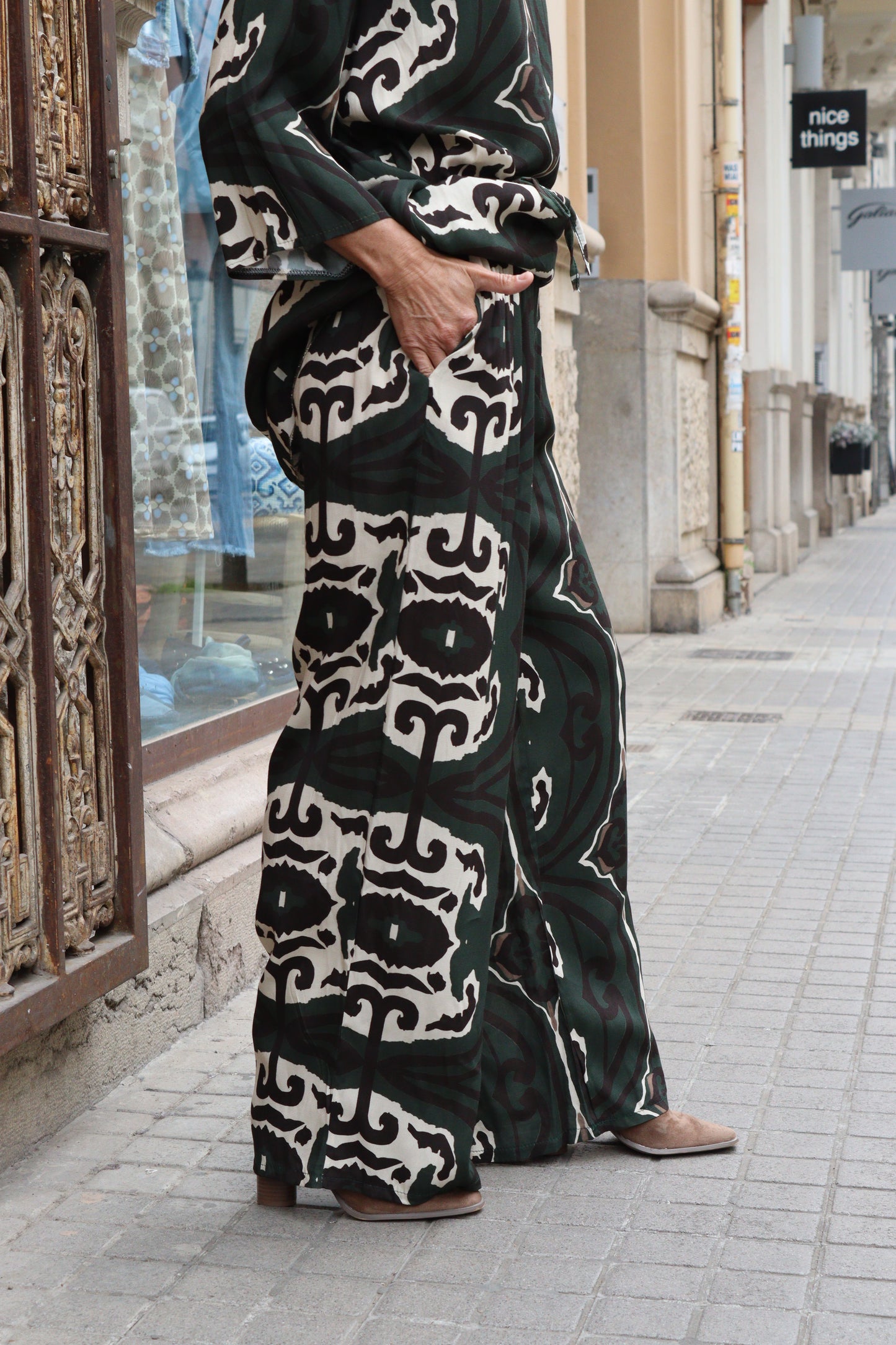 PANTALON MONI RECTO VERDE