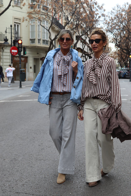 GABARDINA CORTA MERY AZUL BEBÉ