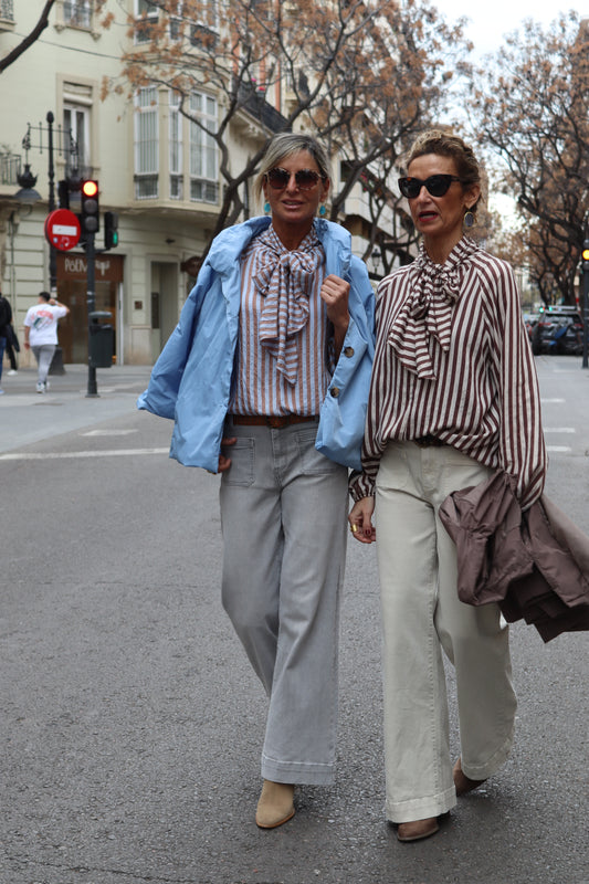 GABARDINA CORTA MERY AZUL BEBÉ