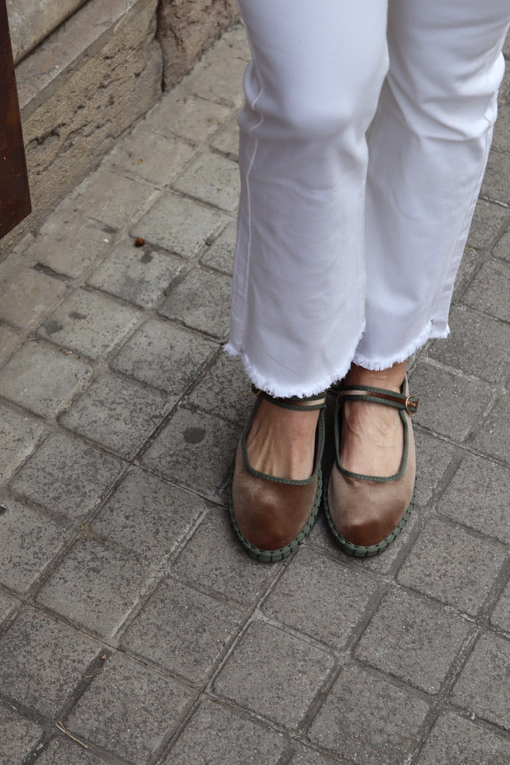 MANOLETINA LUCIA VERDE