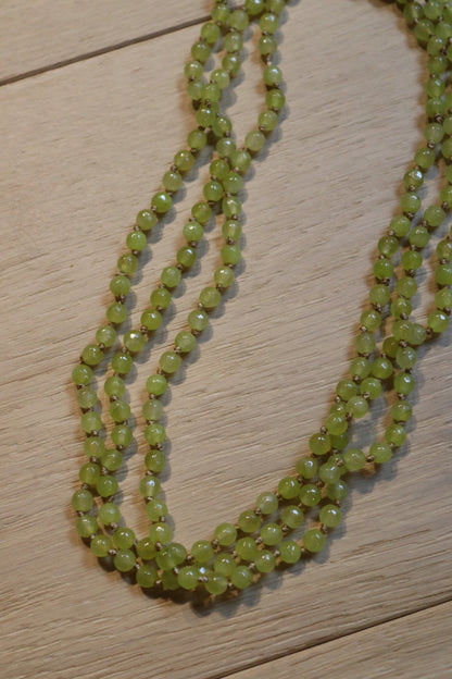 COLLAR LUCIA PISTACHO