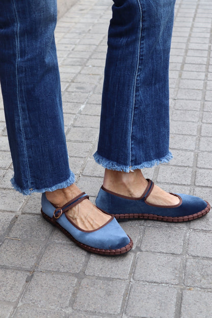 MANOLETINA LUCIA AZUL