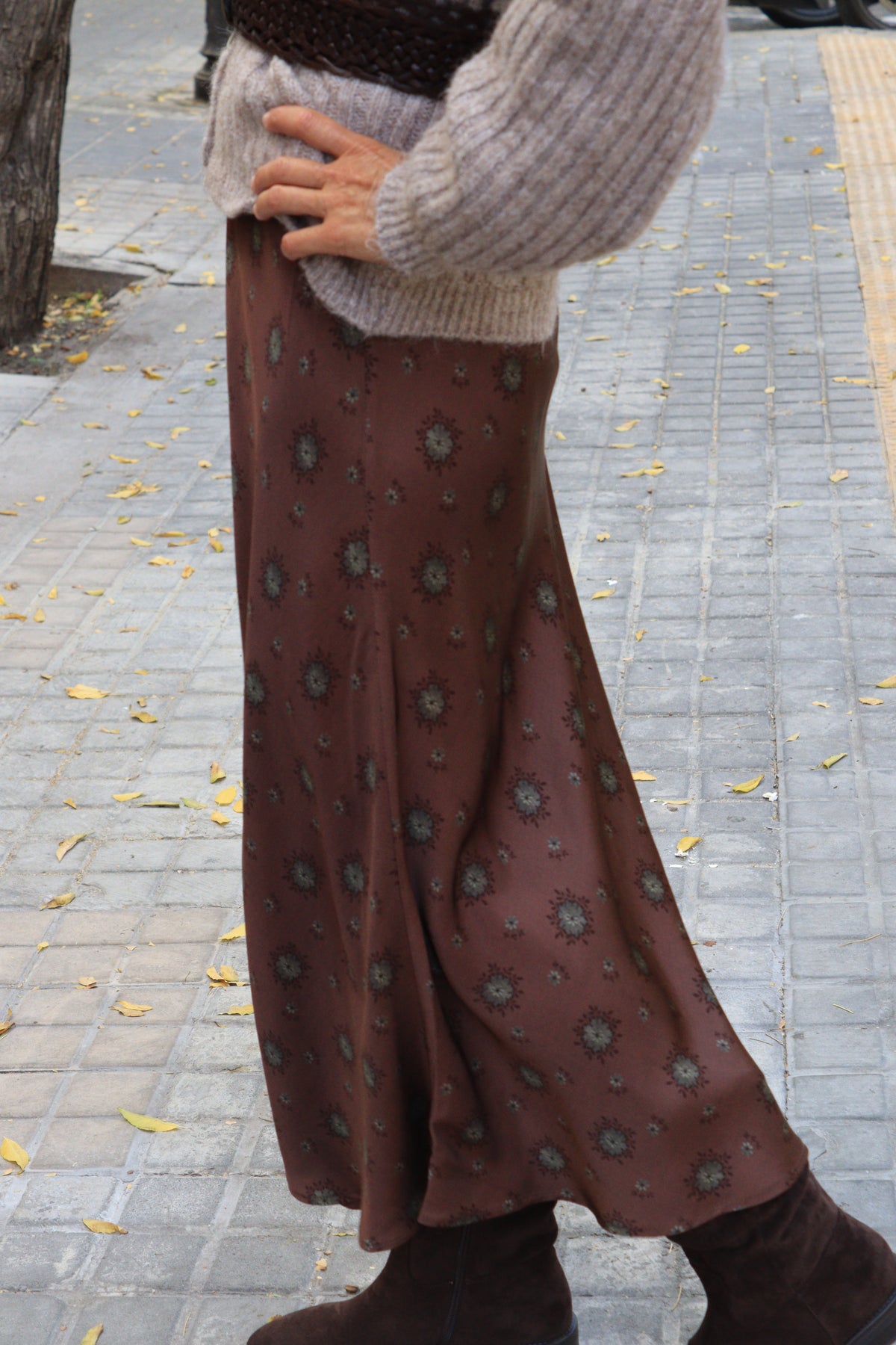 FALDA MIREIA MARRÓN