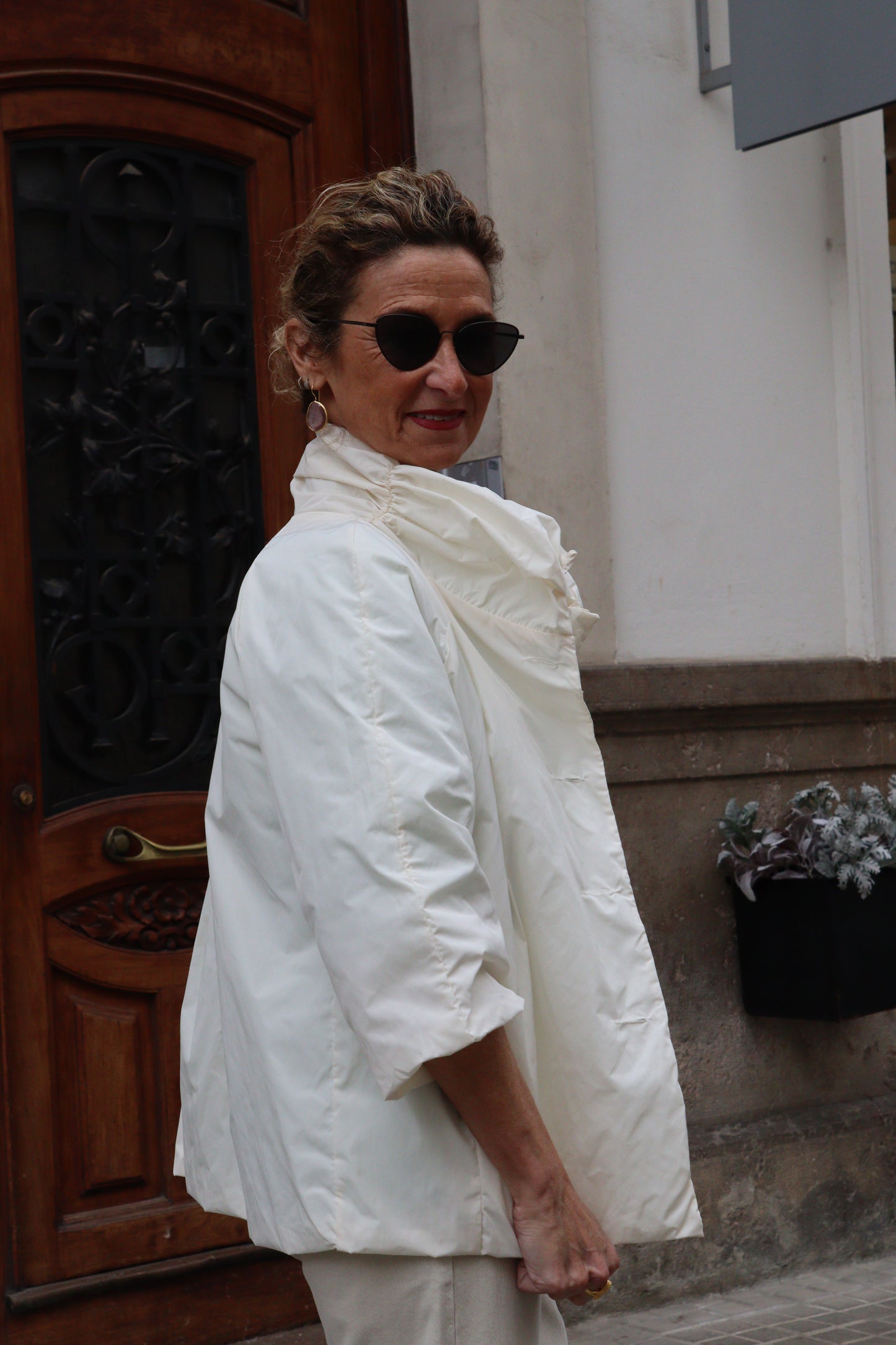 GABARDINA CORTA MERY BLANCO ROTO