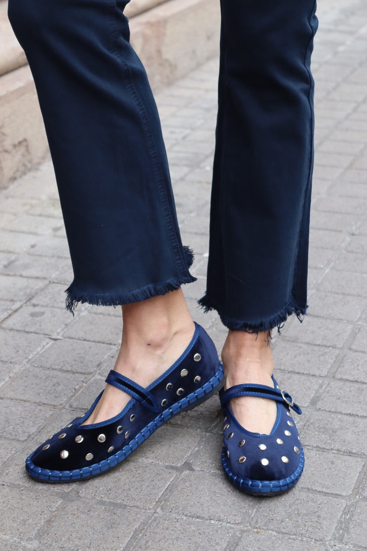 MANOLETINA TACHUELA TERCIOPELO AZUL