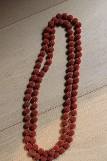 COLLAR TERCIOPELO TEJA