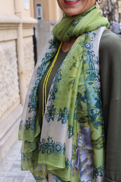 PAÑUELO ESTAMPADO FLORAL AZUL Y VERDE