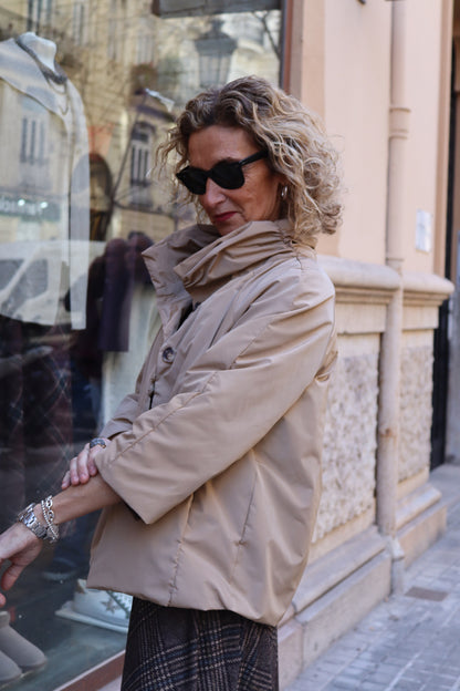 GABARDINA CORTA MERY TOPO