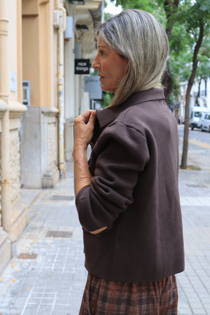 POLERA BOLSILLOS CHOCOLATE