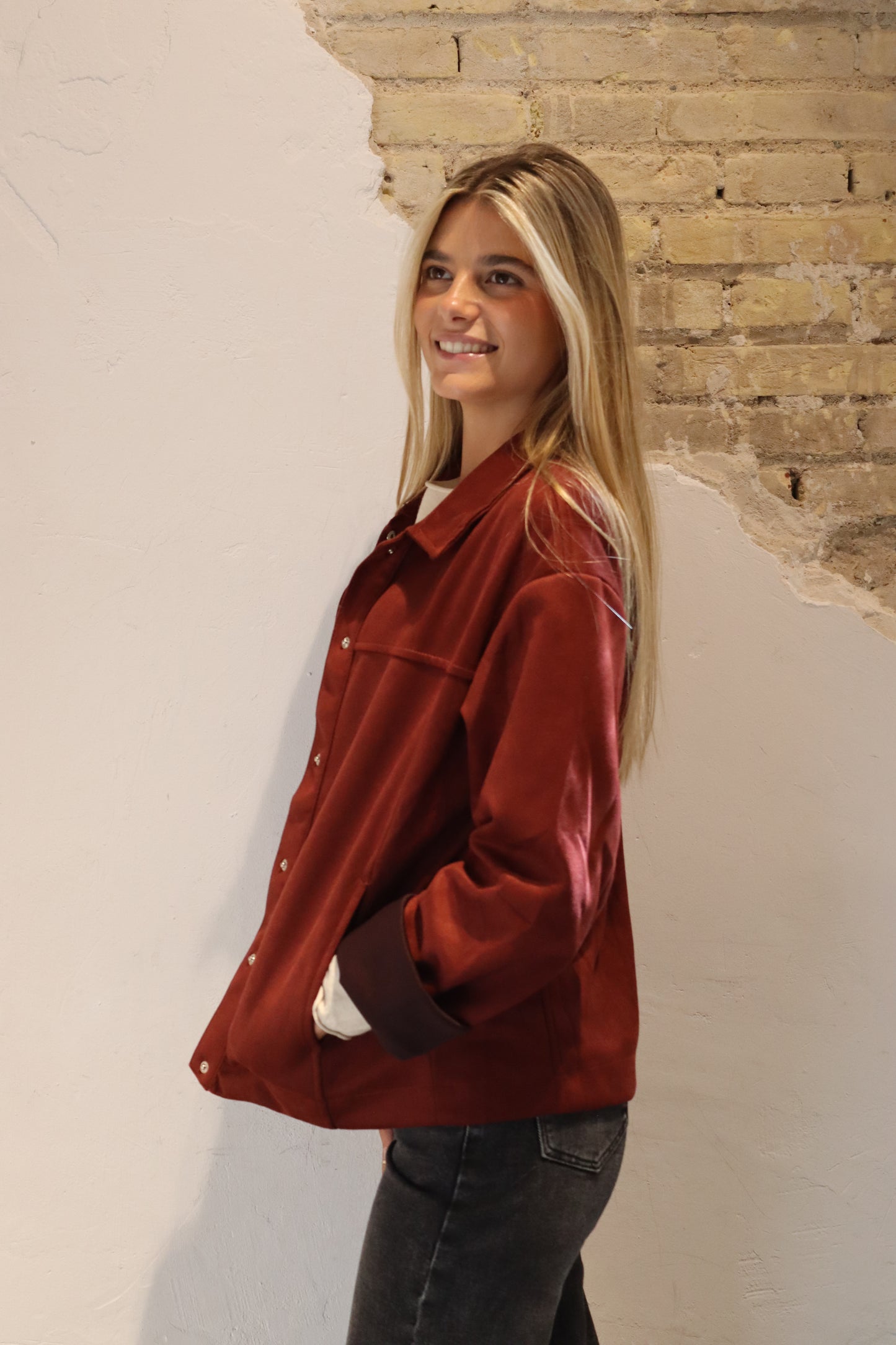 CHAQUETA ANTELINA VINO