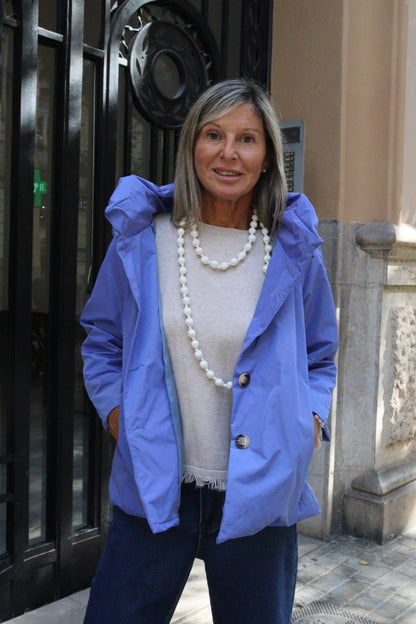 GABARDINA CORTA AZUL