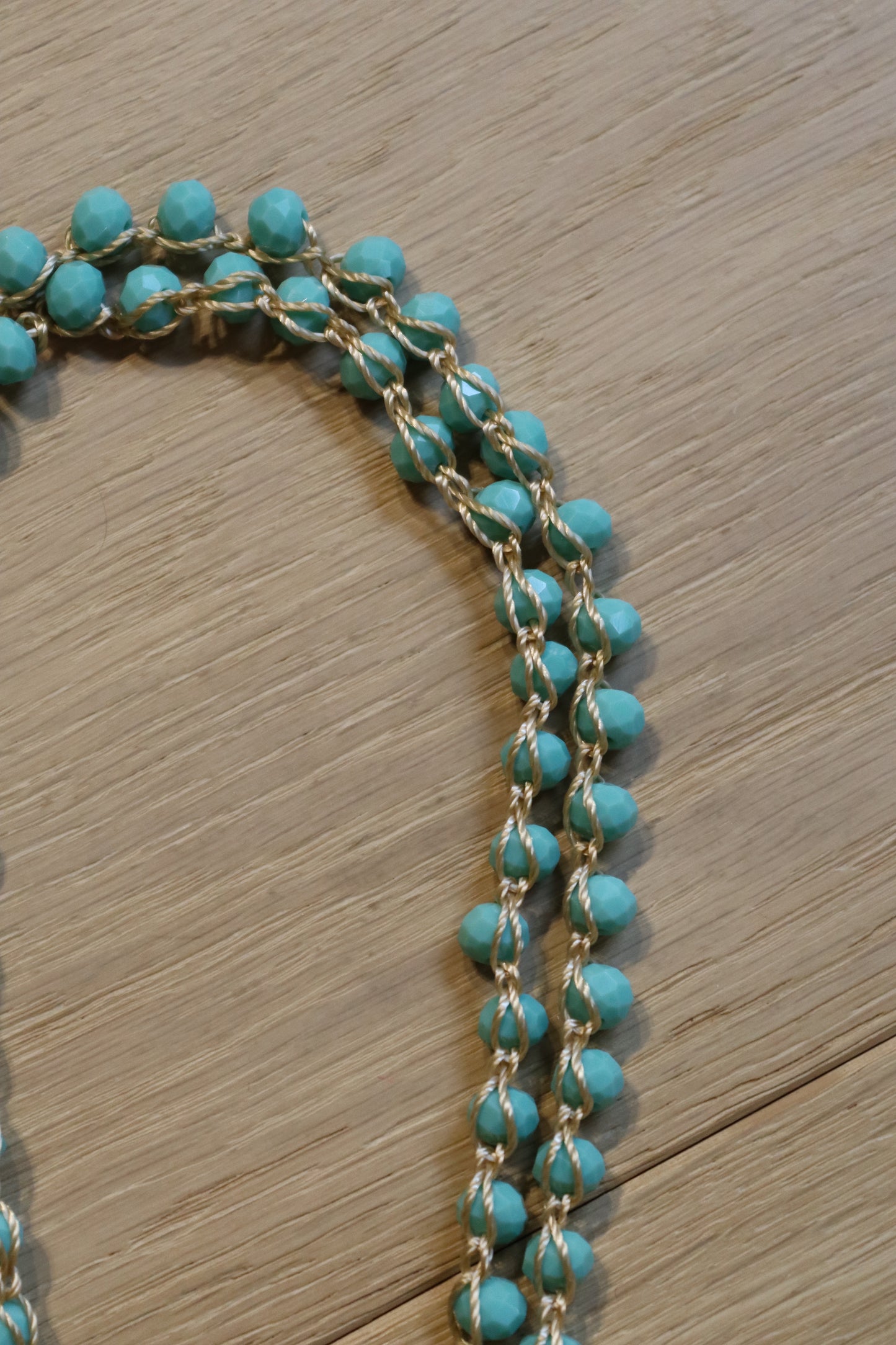 COLLAR TERESA CORTO TURQUESA