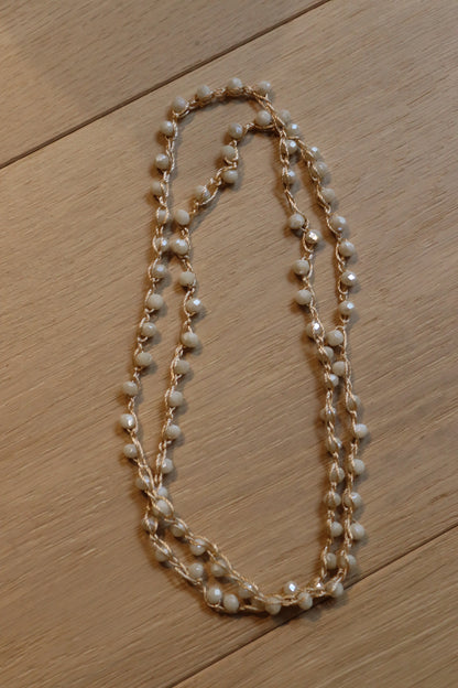COLLAR TERESA MINI CORTO BLANCO ROTO