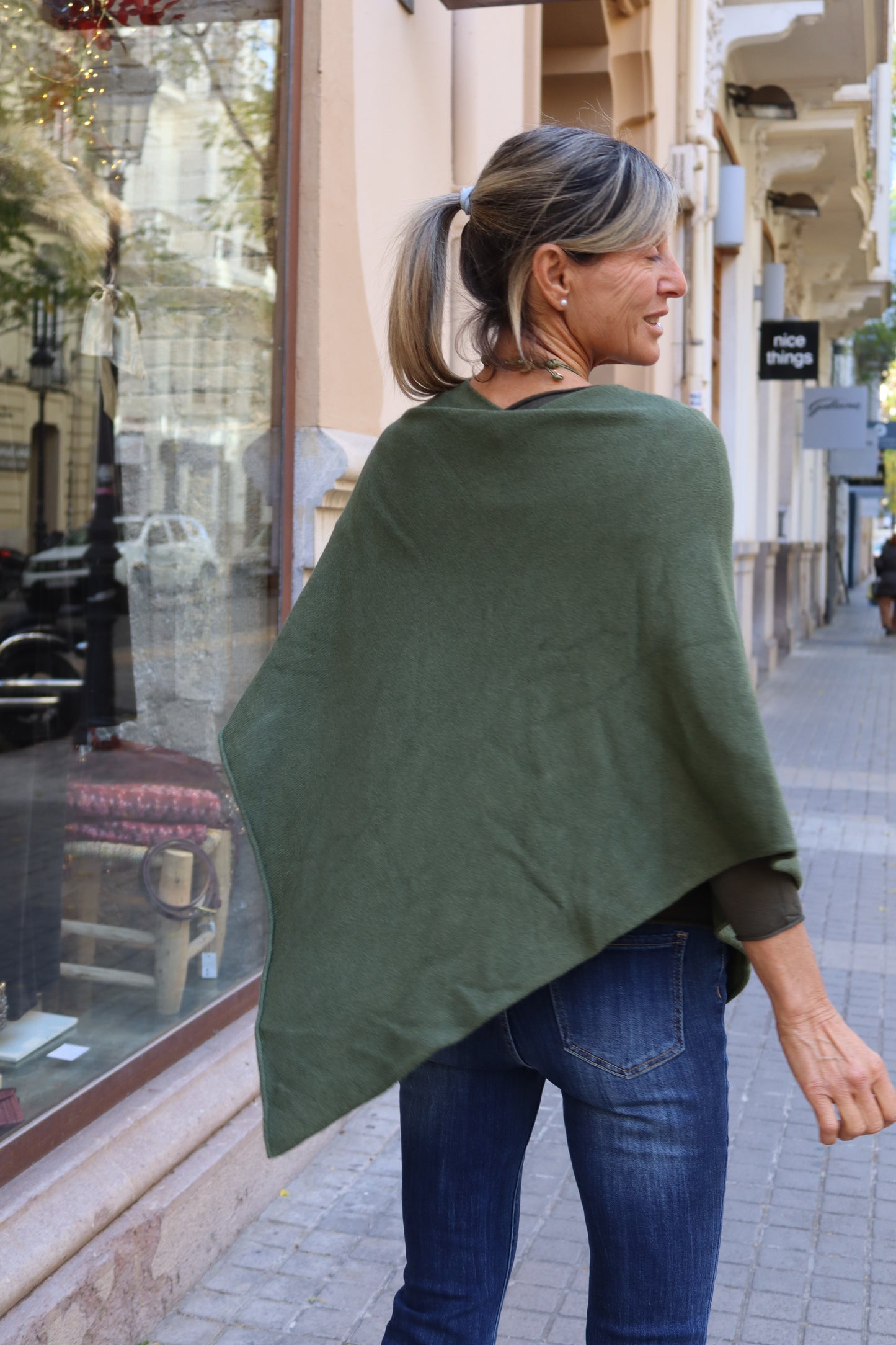 PONCHO LETI VERDE