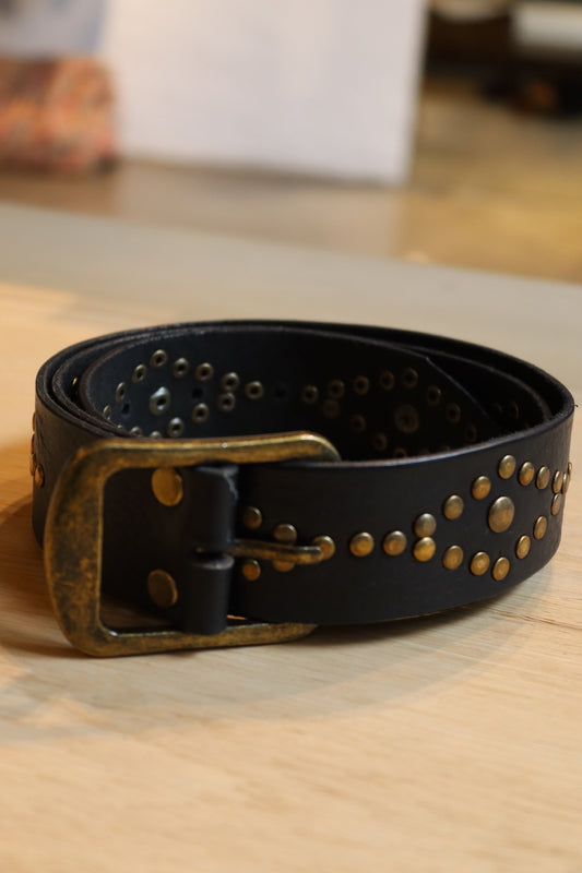 CINTURON TACHUELAS ROMBOS NEGRO