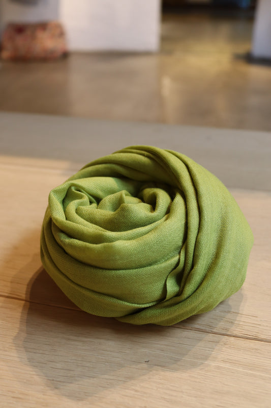 PAÑUELO LISO PISTACHO