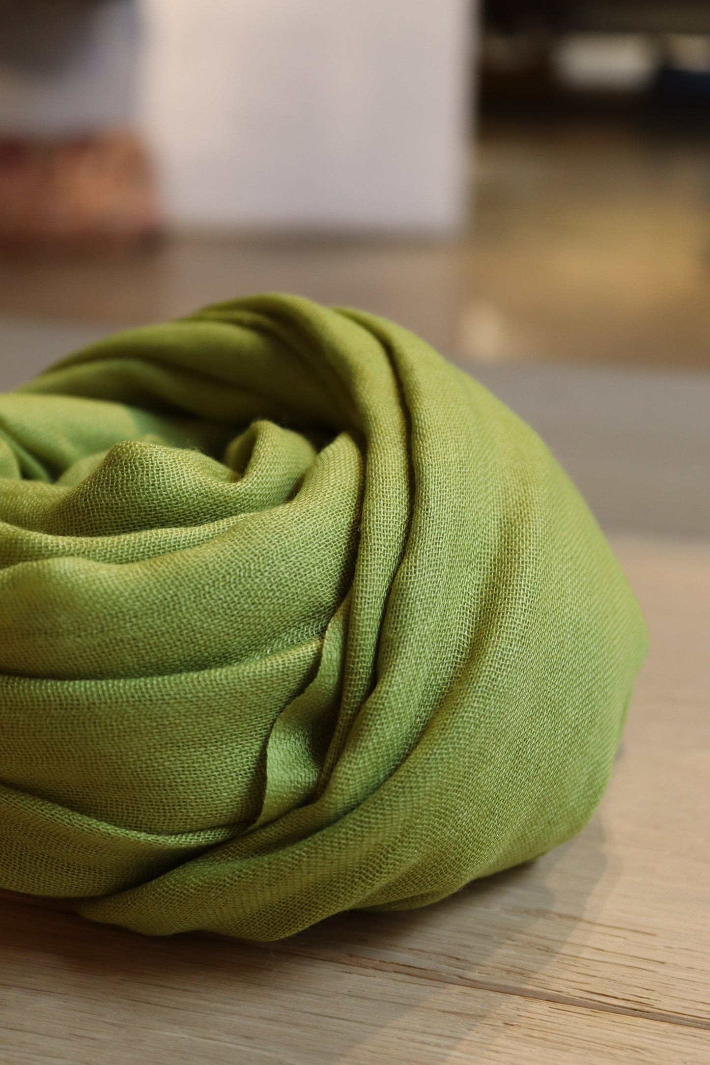 PAÑUELO LISO PISTACHO