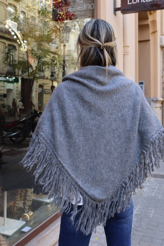 CHAL FLECOS GRIS