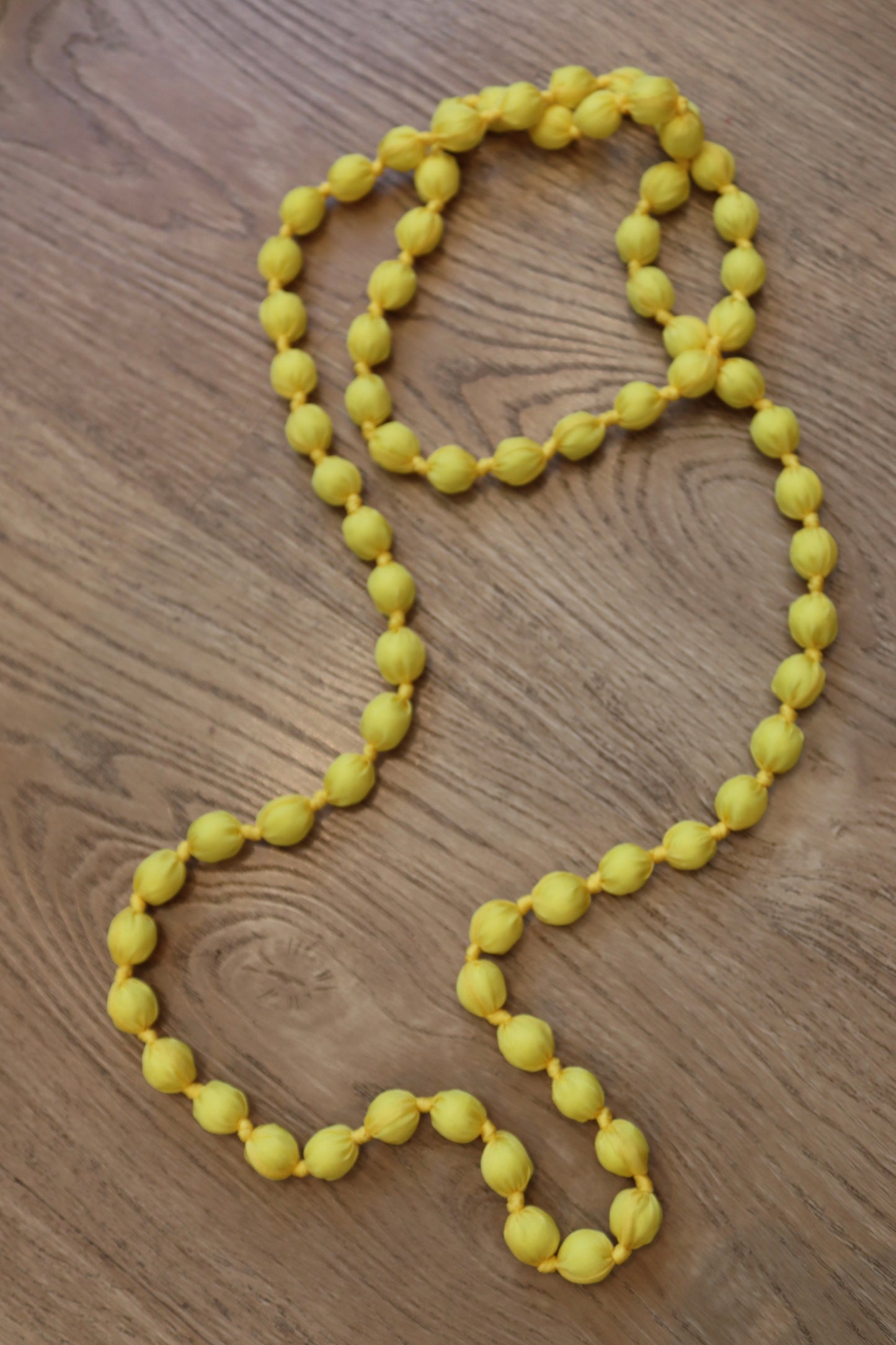COLLAR NATALIA AMARILLO