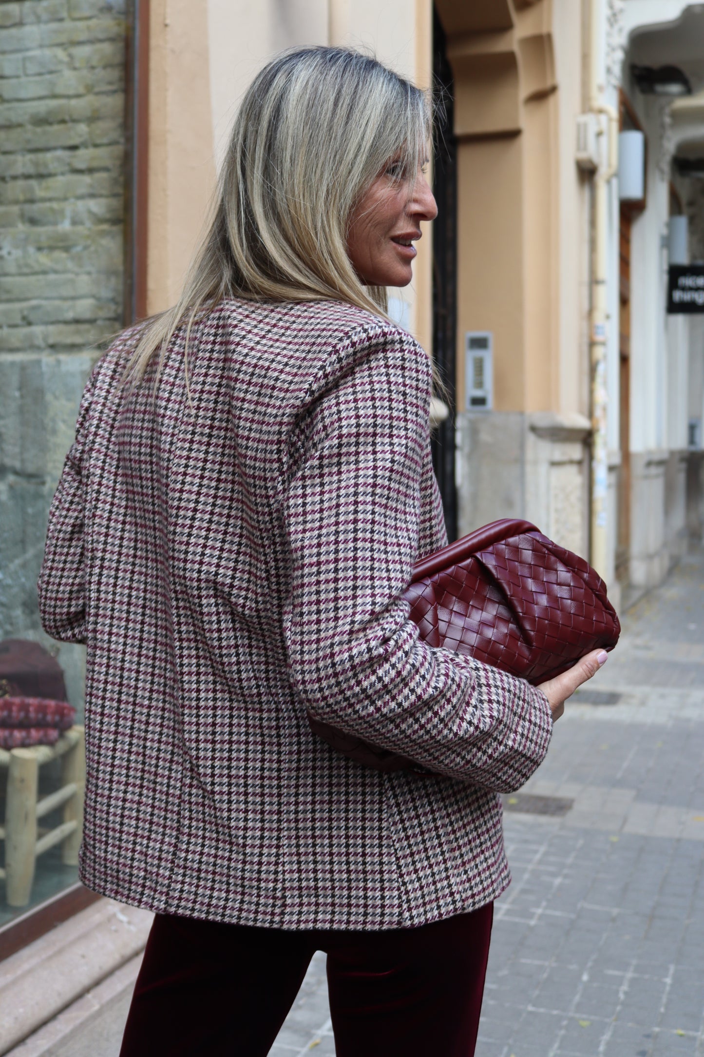 AMERICANA ESCOCESA VINO