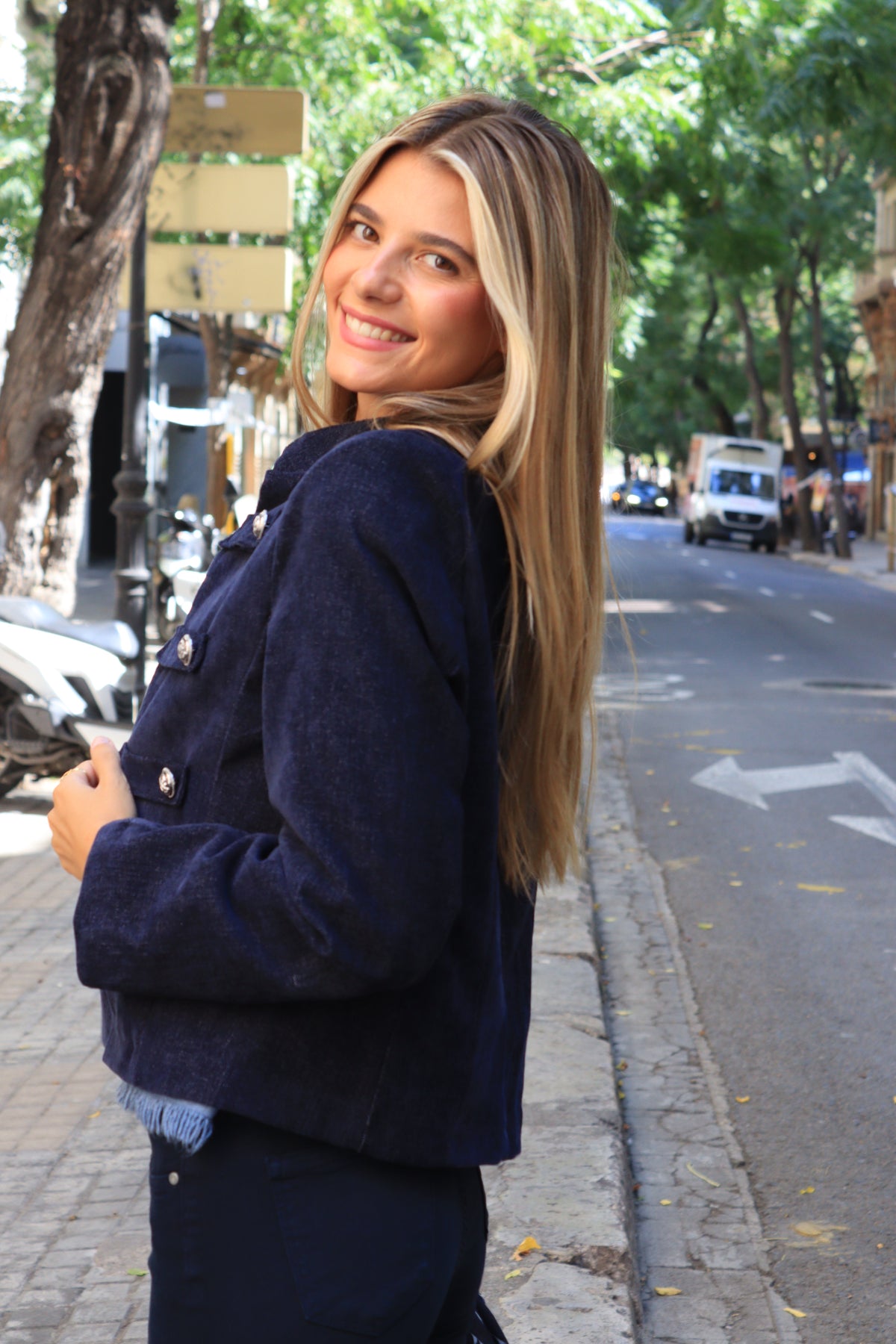 CHAQUETA BOTONES AZUL