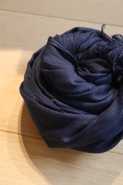 PAÑUELO LISO MARINO