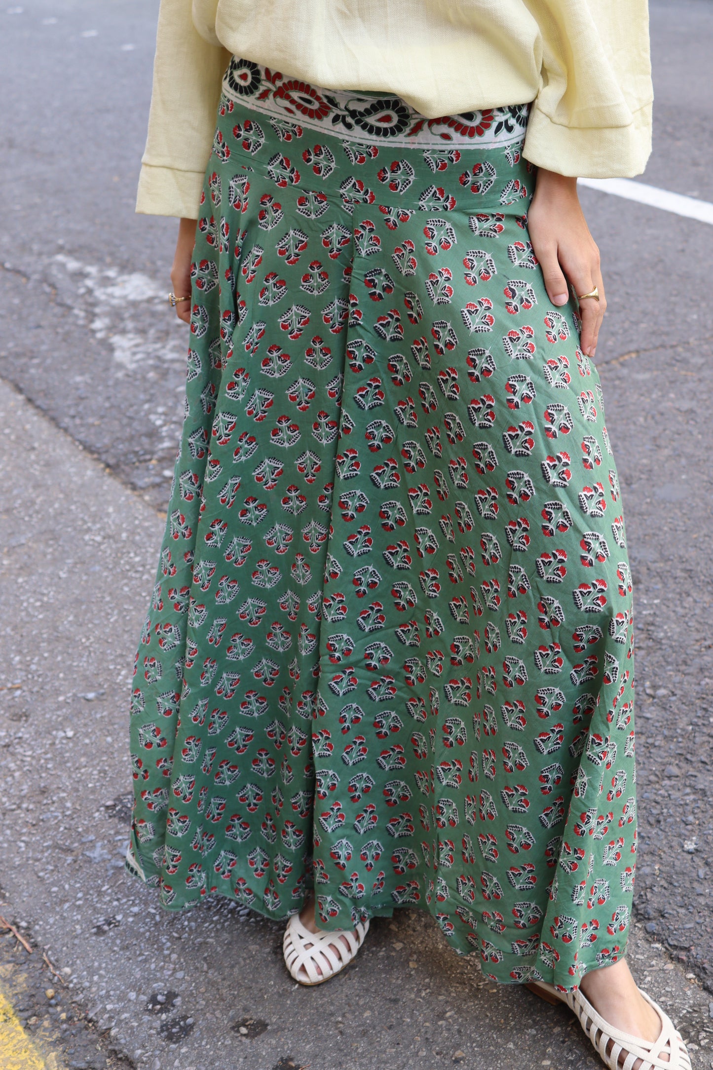 FALDA PANTALÓN ESTAMPADA VERDE