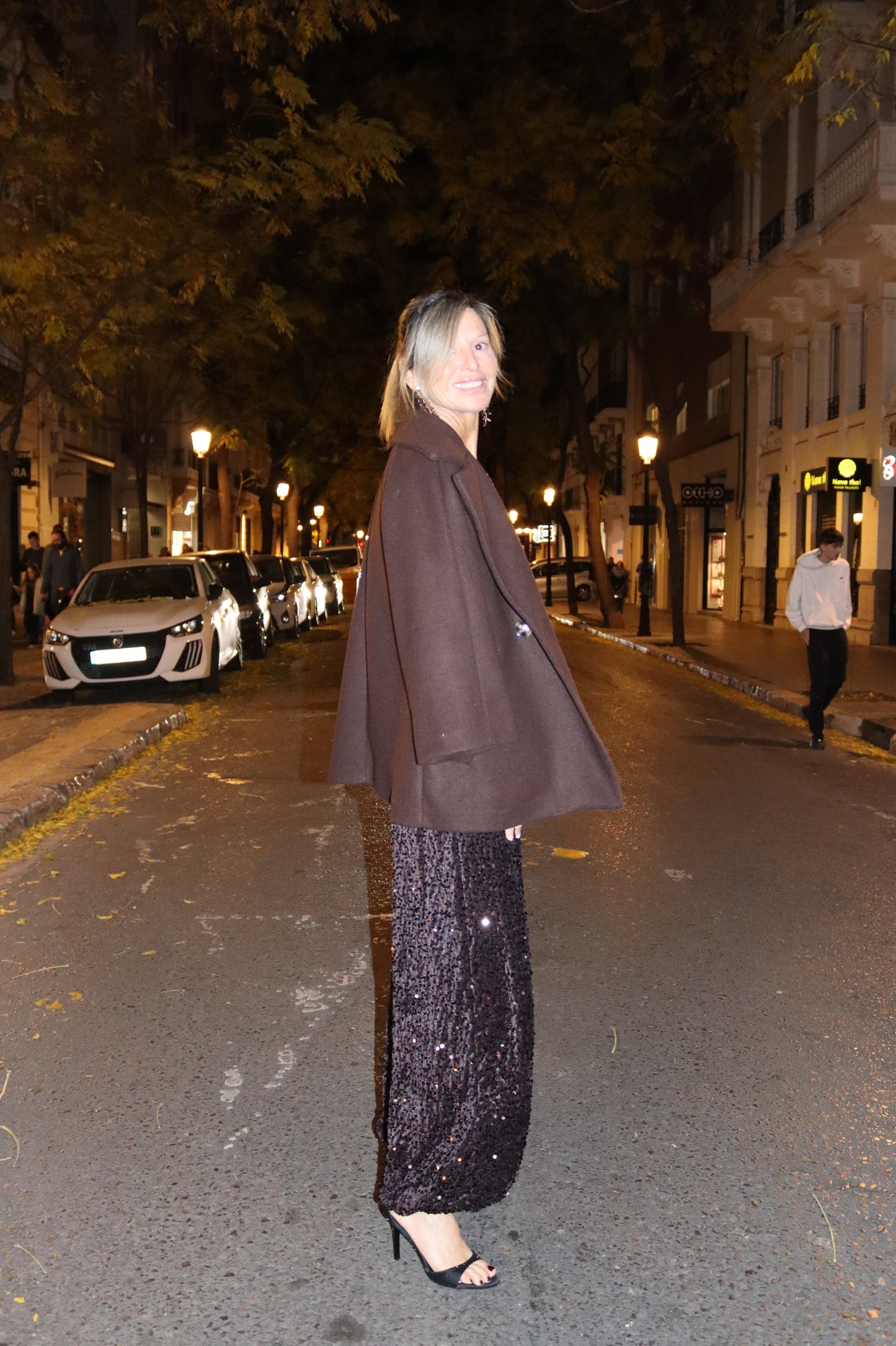 PANTALÓN BOMBACHO LENTEJUELAS MARRÓN