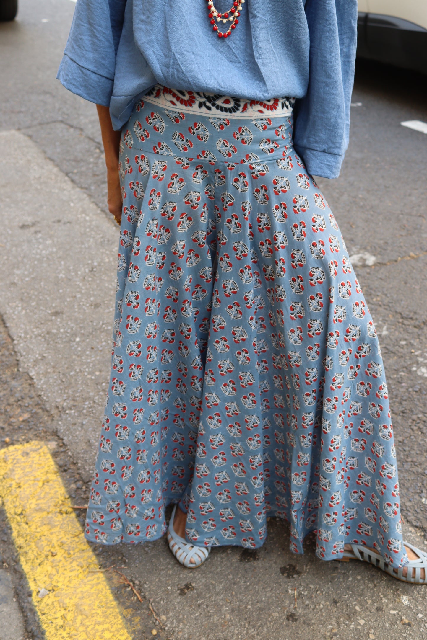 FALDA PANTALÓN ESTAMPADA AZUL