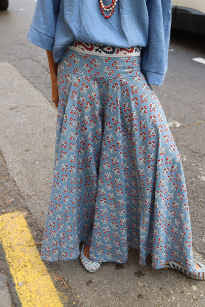 FALDA PANTALÓN ESTAMPADA AZUL